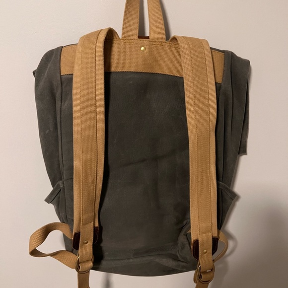 Handcrafted Roll Top Backpack - Picture 6 of 6